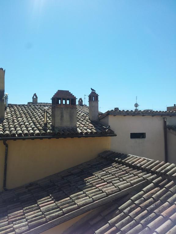 Antico Gioiello Umbro , Appartamento Con Terrazza Foligno Exterior foto
